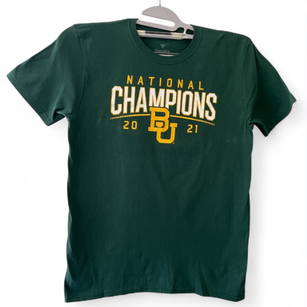 Fanatics Green 2021 BU Basketball National Champions Tee Sz: Large